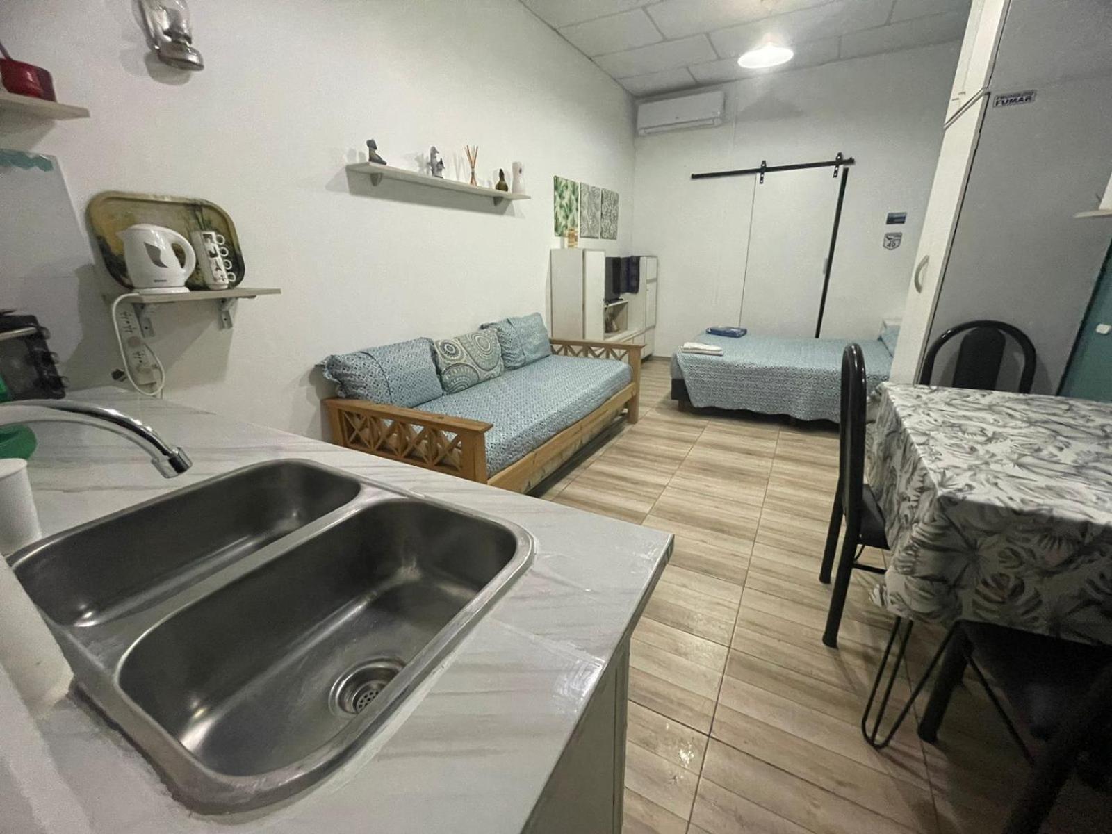 Ezeiza 1 Nuestro Lugar A 15 Minutos Del Aeropuerto Tranfer Opcional Desde Y Al Aeropuerto De Ezeiza Las 24 Horas Pet Friendly Exterior foto